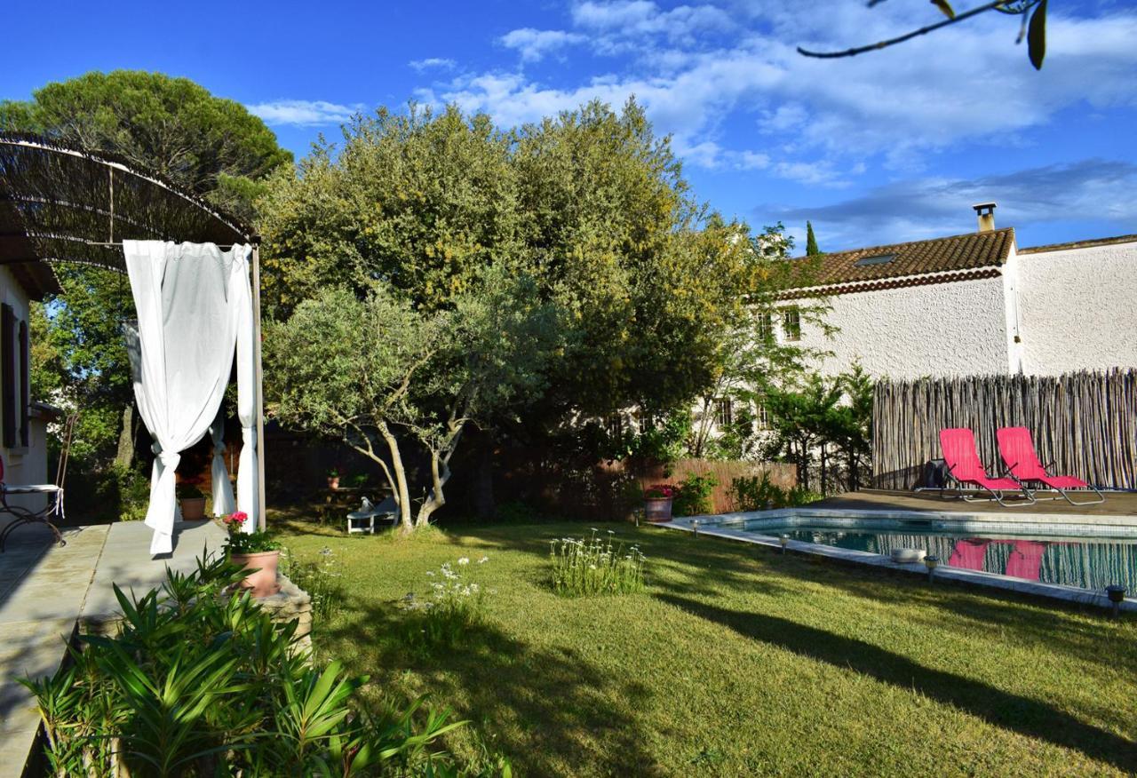 Saba Hotell Cabrières-dʼAvignon Eksteriør bilde
