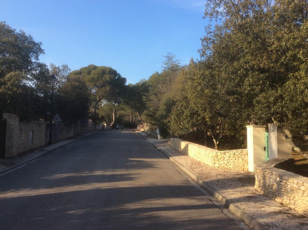 Saba Hotell Cabrières-dʼAvignon Eksteriør bilde